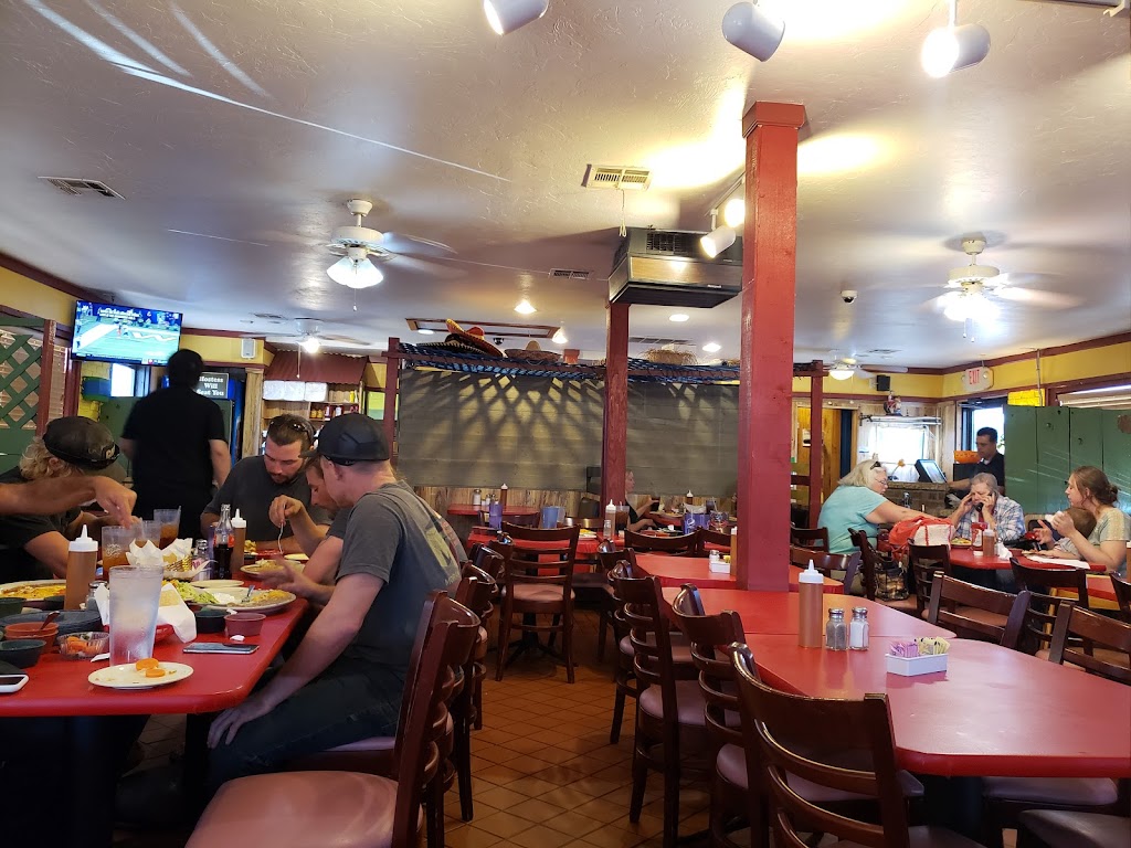 Chelinos Mexican Restaurant (El Reno, OK) | 1637 OK-66, El Reno, OK 73036, USA | Phone: (405) 345-8034