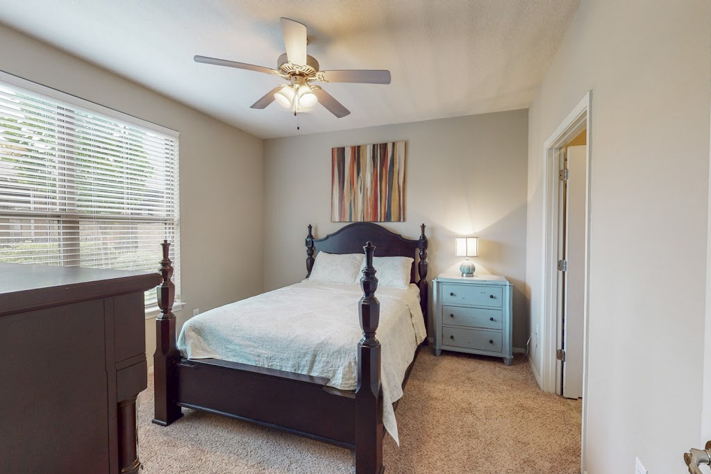 Hall Creek at Arlington Apartments | 11926 Ambassador Ln S, Arlington, TN 38002, USA | Phone: (901) 867-1811