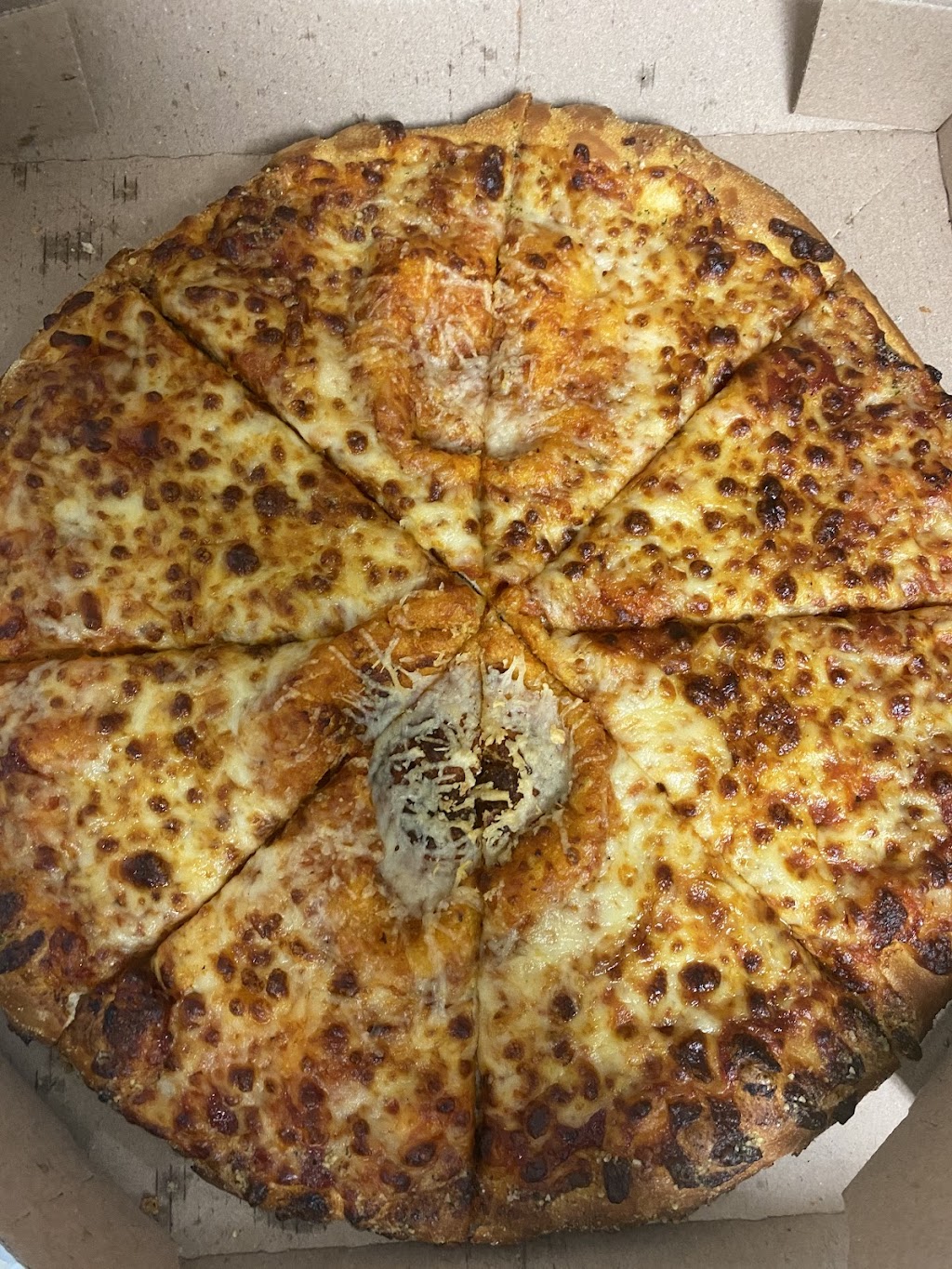 Dominos Pizza | 501 Westbury Ave, Carle Place, NY 11514, USA | Phone: (516) 997-8555