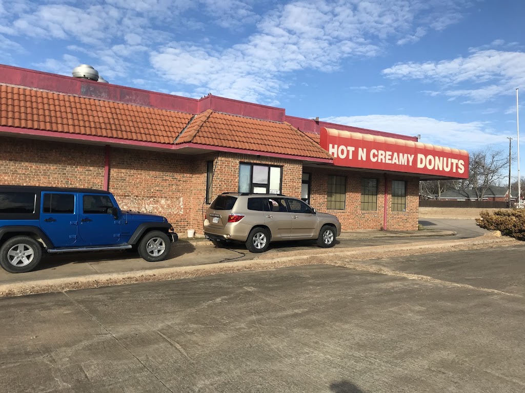 Hotn Creamy Donuts | 700 FM 120, Pottsboro, TX 75076, USA | Phone: (903) 786-5000