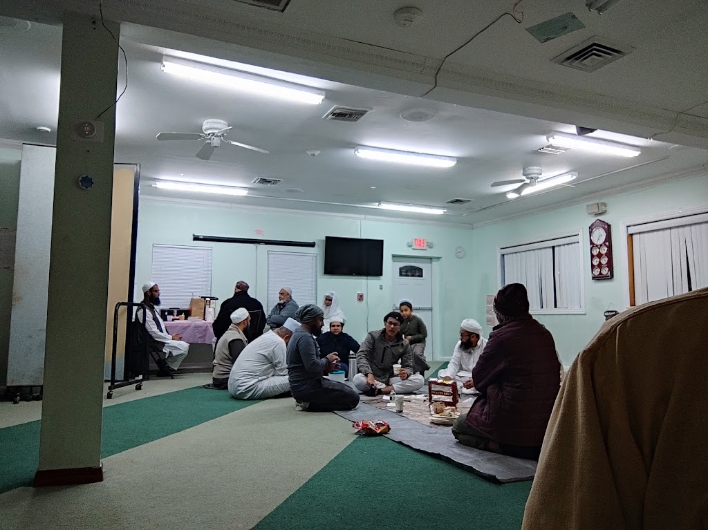 Masjid Al-Baqi (Muslims On Long Island Inc) | 320 Central Ave, Bethpage, NY 11714, USA | Phone: (516) 433-4141