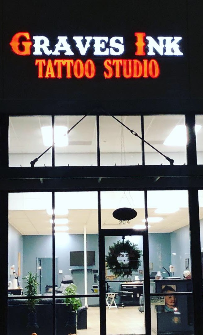 Graves Ink Tattoo Studio | 6818 N Loop 1604 E Suite 204, San Antonio, TX 78247 | Phone: (210) 530-8626