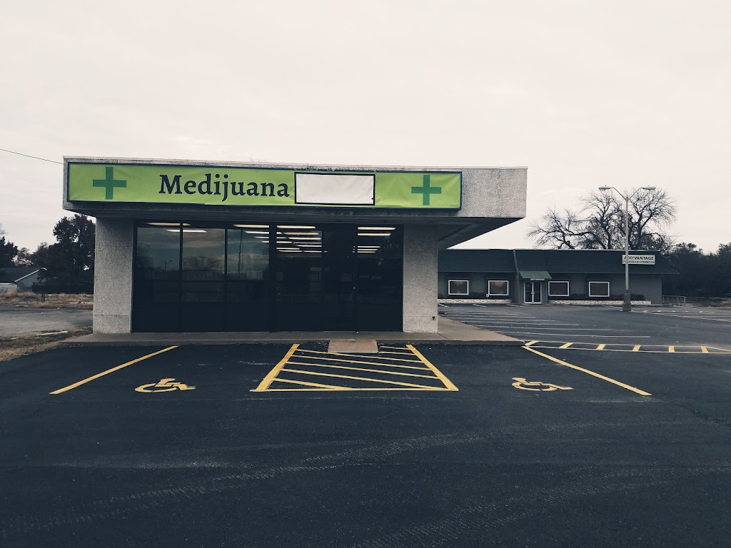 Medijuana | 9757 E 31st St, Tulsa, OK 74146, USA | Phone: (918) 695-0231