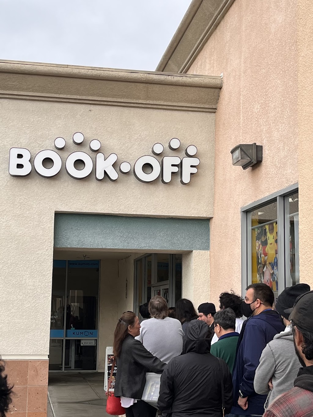 BOOKOFF Garden Grove | 11889 Valley View St, Garden Grove, CA 92845, USA | Phone: (714) 897-1800