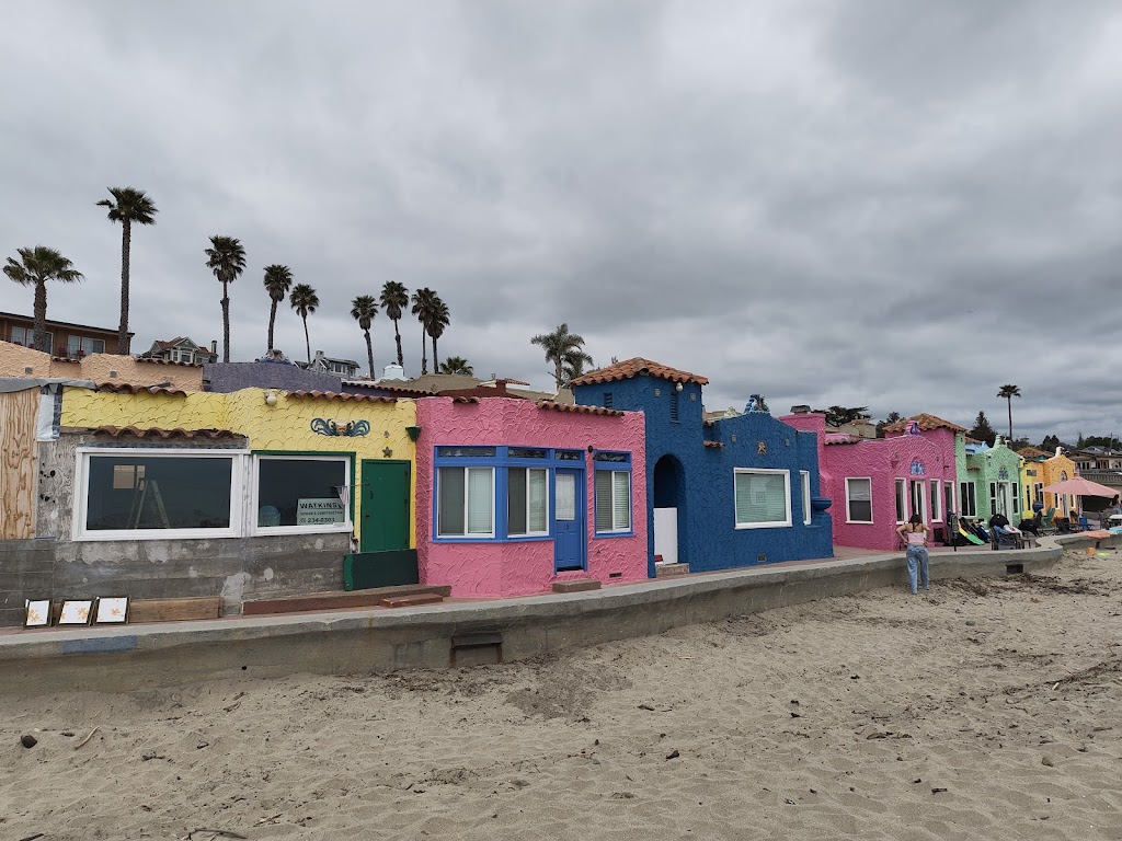 Zeldas on the beach | 203 Esplanade, Capitola, CA 95010, USA | Phone: (831) 475-4900