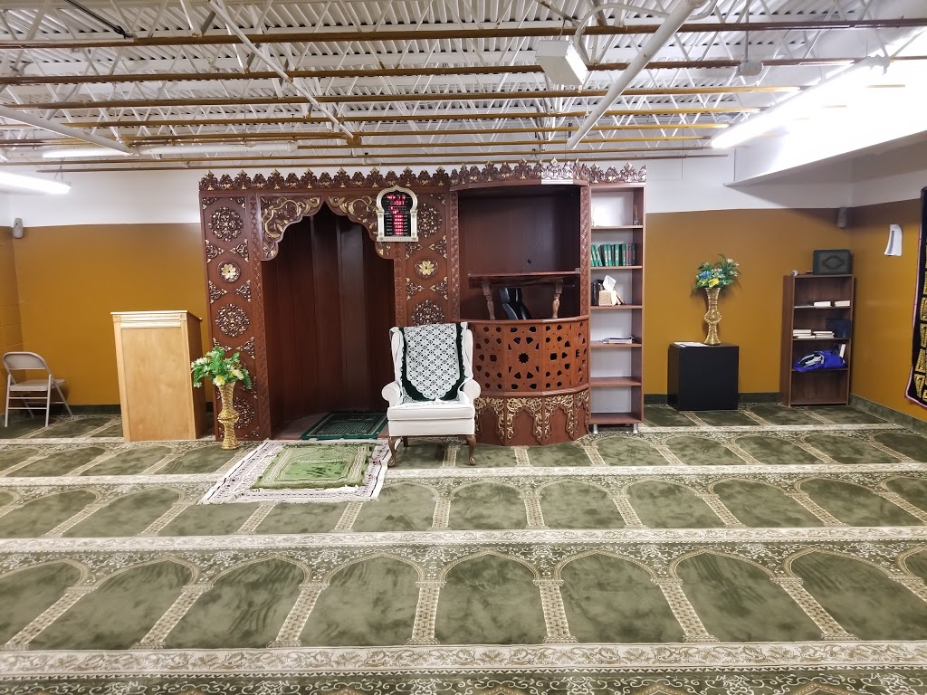 Abu Huraira Masjid | 3055 Old Hwy 8, Minneapolis, MN 55418, USA | Phone: (612) 886-3525