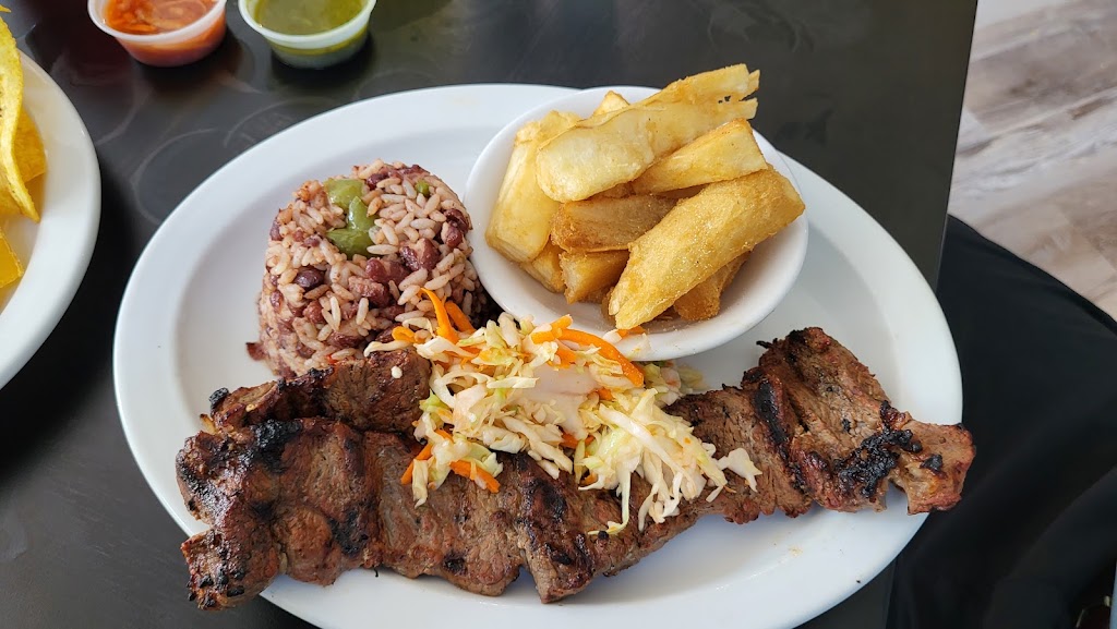 Fritanga Nicaraguan Cuisine | 2208 S Jefferson Ave, St. Louis, MO 63104, USA | Phone: (314) 664-7777