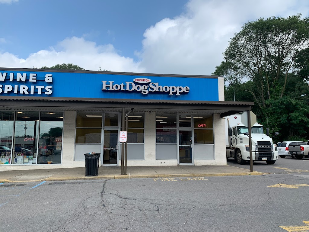 Brighton Hot Dog Shoppe | 730 Ohio River Blvd, Rochester, PA 15074, USA | Phone: (724) 775-0411