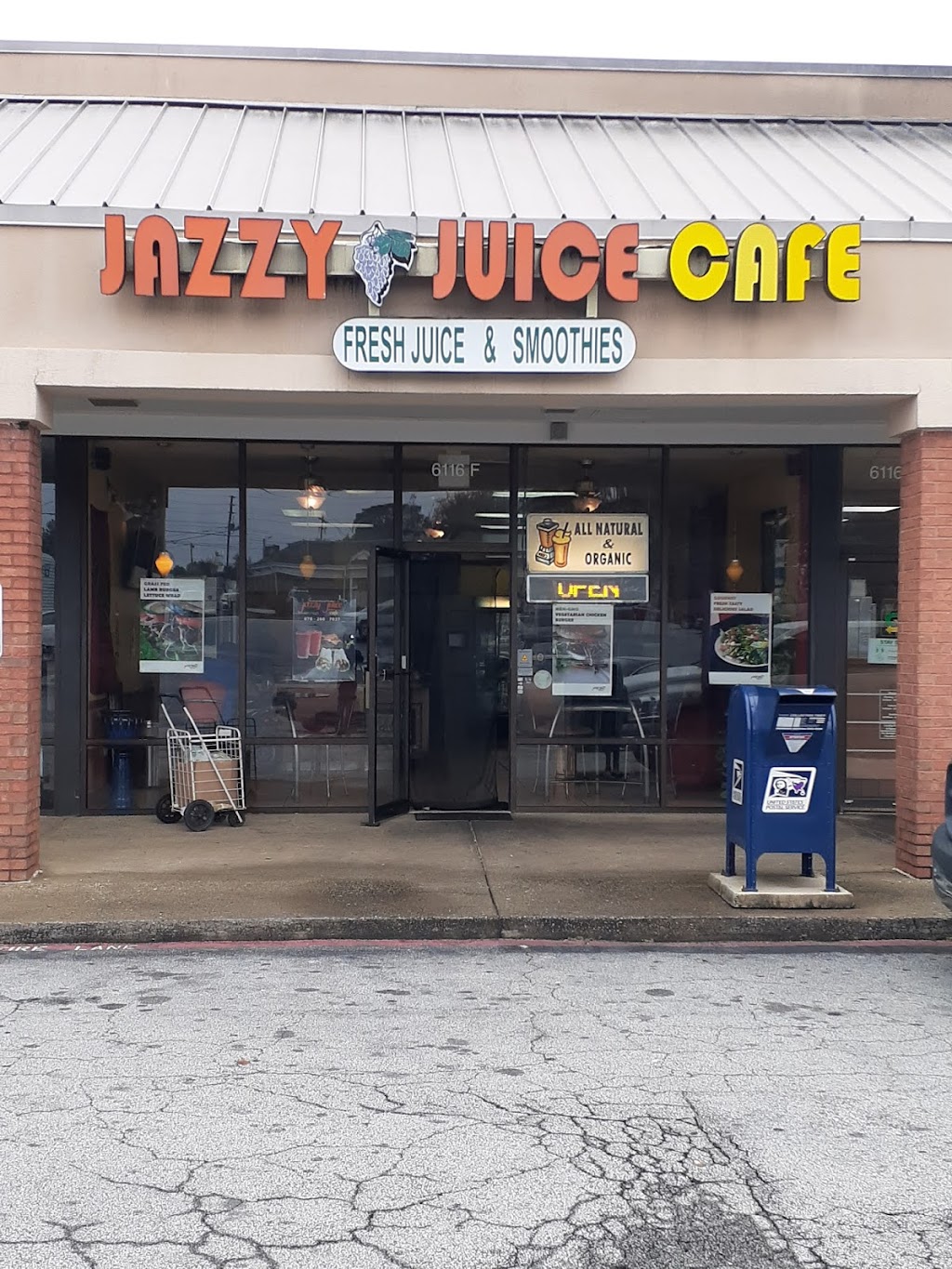 Jazzy Juice Cafe | 6116 Covington Hwy # F, Lithonia, GA 30058, USA | Phone: (678) 260-7037