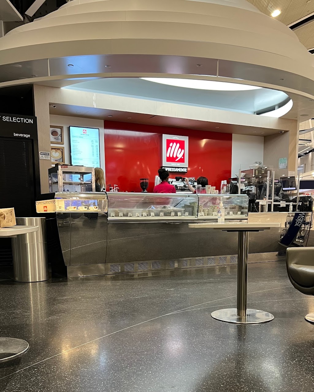 illy Caffè | Detroit Metropolitan Wayne County Airport near Gate A40, McNamara Terminal A, Worldgateway Pl, Detroit, MI 48242, USA | Phone: (734) 941-1206