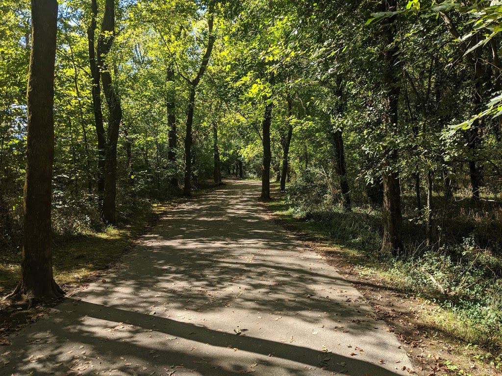 Harpeth River State Park - Highway 100 Canoe Access | 7701 TN-100, Nashville, TN 37221, USA | Phone: (615) 952-2099