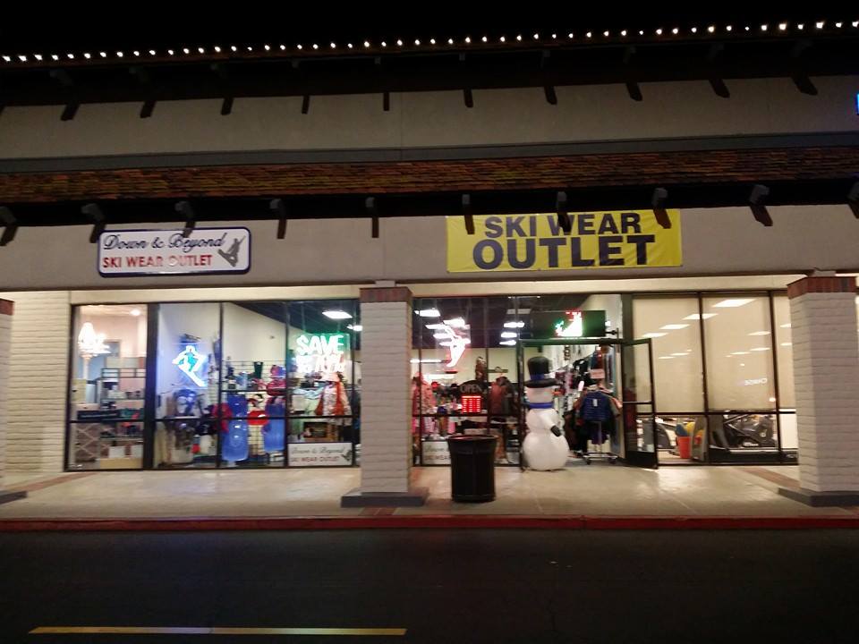 Ski Wear Outlet | 25832 McBean Pkwy, Santa Clarita, CA 91355, USA | Phone: (661) 286-1013