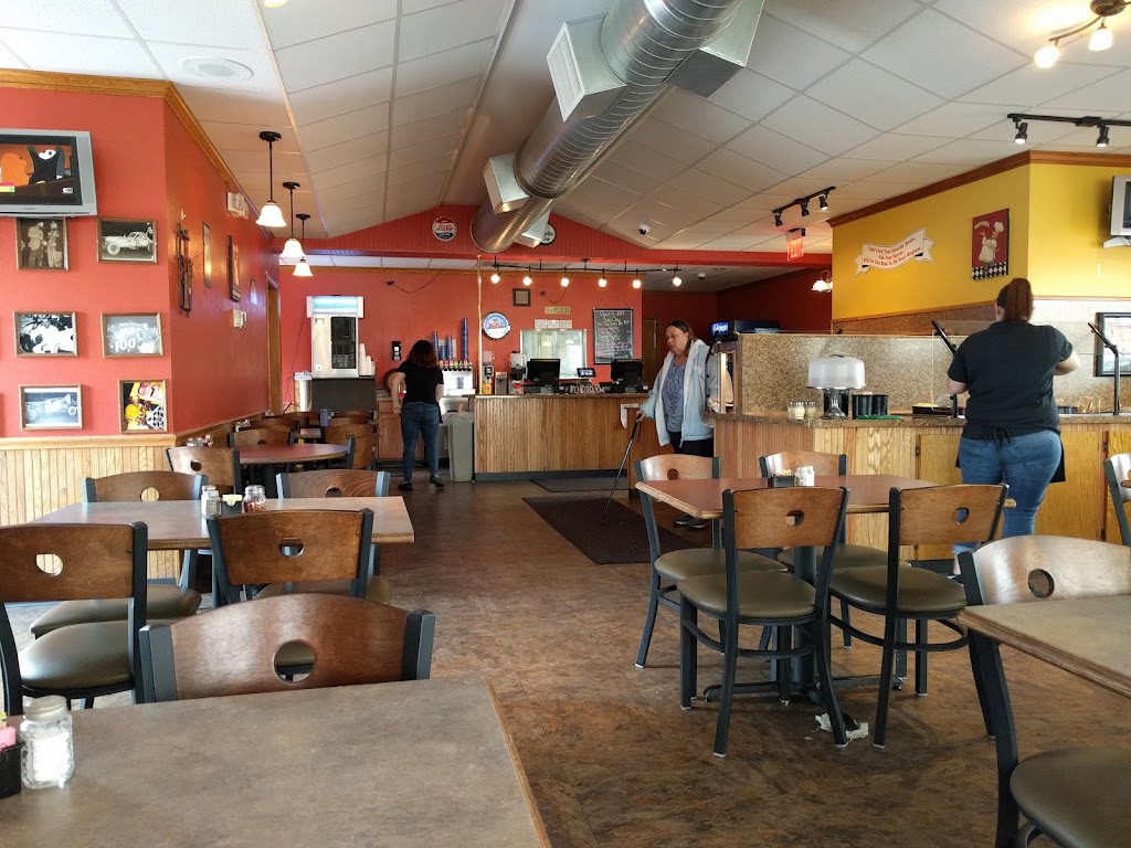 Fort Ball Pizza Palace Fremont | 1307 W State St, Fremont, OH 43420, USA | Phone: (419) 334-7800