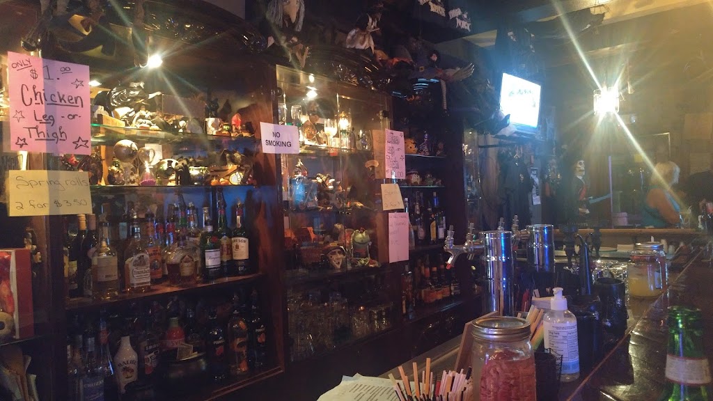 Wicked Witches Bar & Grill | 919 Freeport Rd, Cheswick, PA 15024, USA | Phone: (724) 275-7202