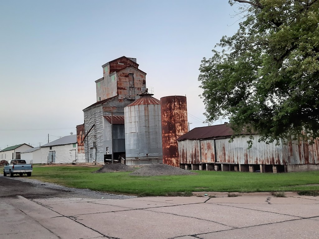 El Dorado Feed & Supply | 115 W Cave Springs Ave, El Dorado, KS 67042, USA | Phone: (316) 321-2140