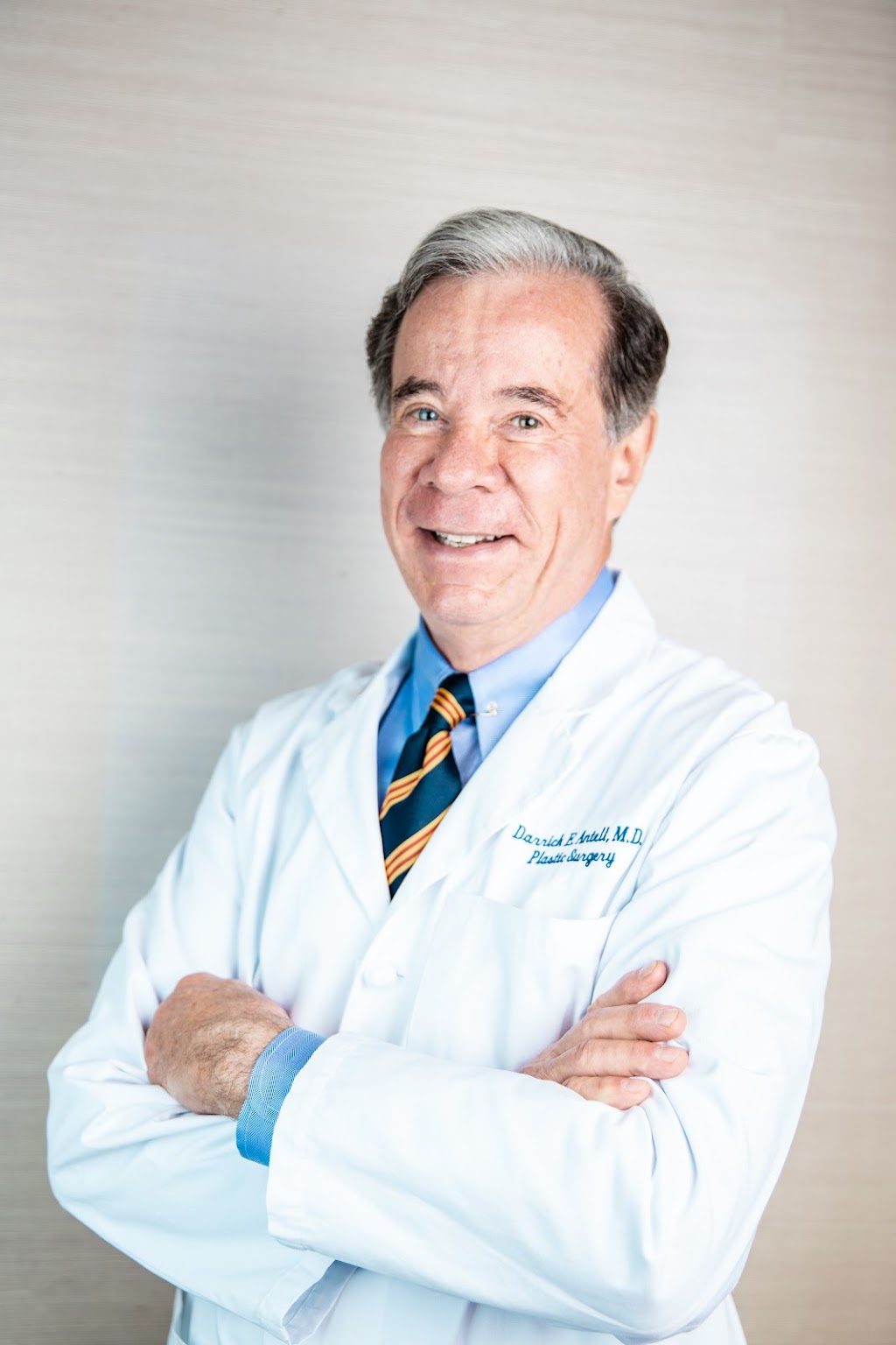 Darrick E. Antell, MD, FACS | 11 Orchard Pl Unit #A, Greenwich, CT 06830, USA | Phone: (212) 988-4040