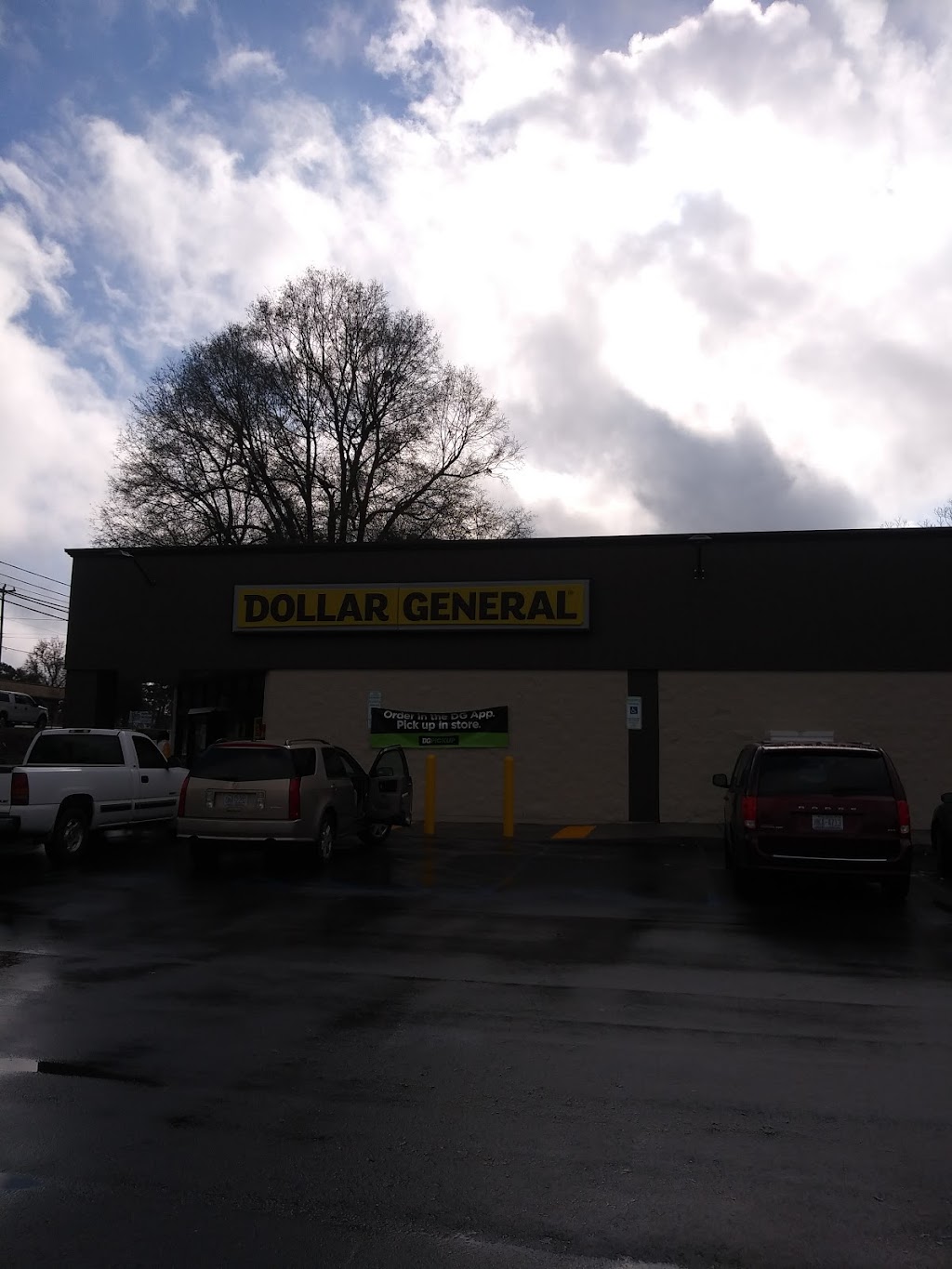 Dollar General | 2639 N Aspen St, Lincolnton, NC 28092, USA | Phone: (980) 281-2055