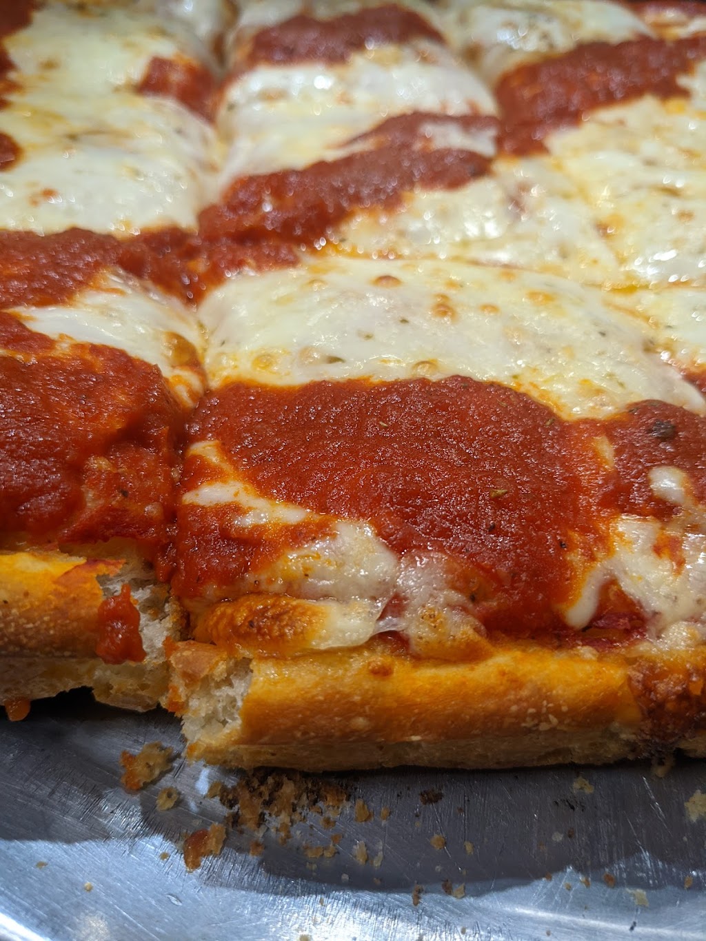 Brothers Pizza on Rt. 33 | 871 NJ-33, Hamilton Township, NJ 08619, USA | Phone: (609) 586-2707