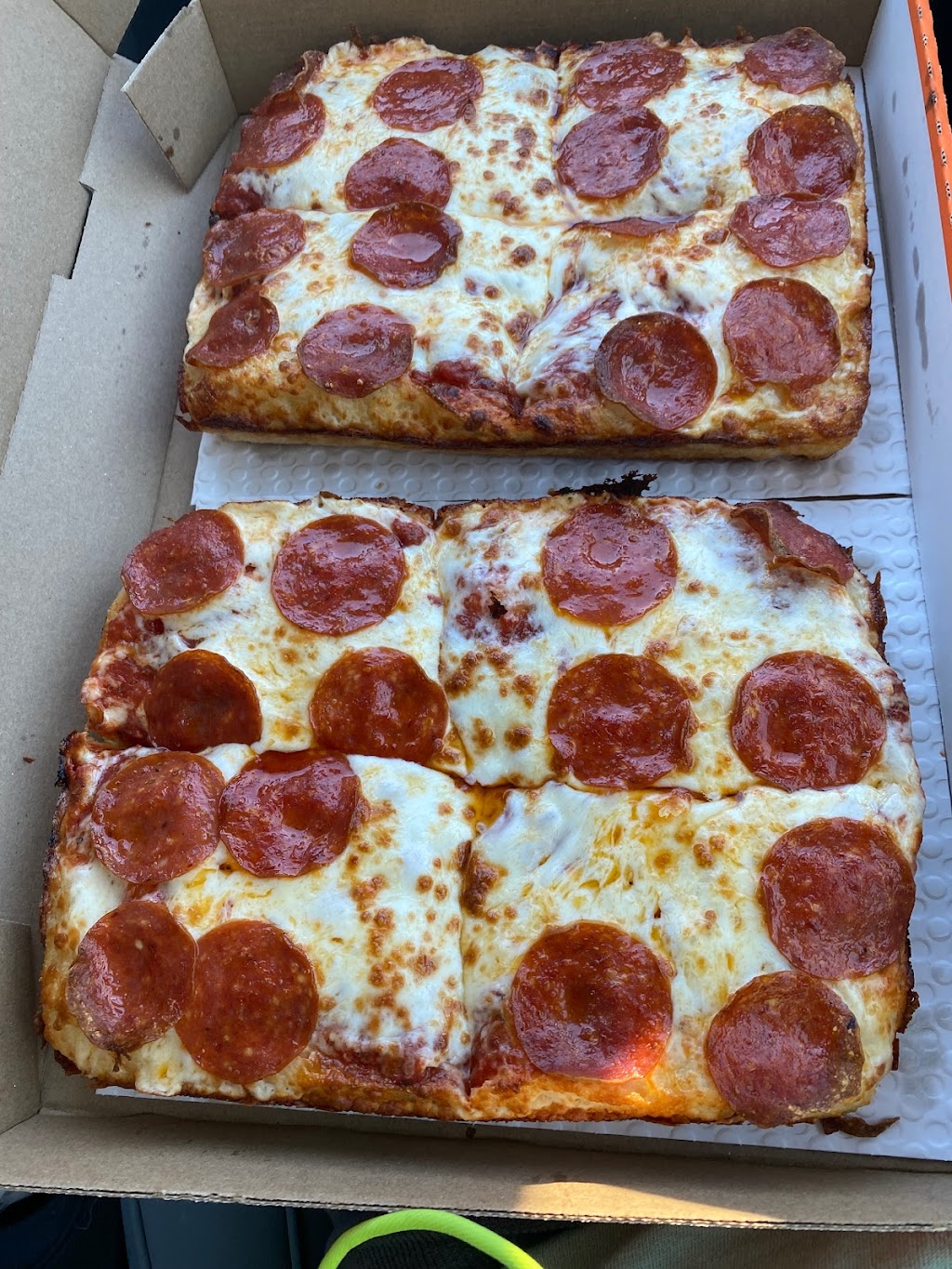 Little Caesars Pizza | 16881 E Iliff Ave, Aurora, CO 80013, USA | Phone: (303) 336-9500