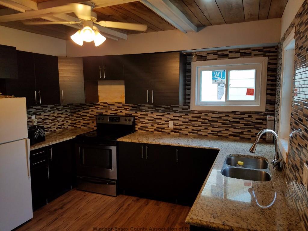 Olympias Home Renovations and Kitchen Installers | Disputed Rd, LaSalle, ON N9H 0E6, Canada | Phone: (226) 506-5630