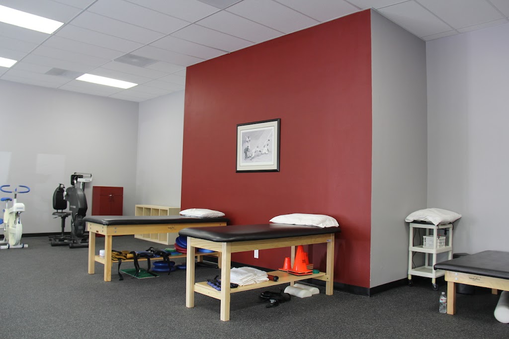 Salinas Physical Therapy / Sports Medicine | 23655 Vía del Rio Suite C, Yorba Linda, CA 92887, USA | Phone: (714) 695-1566