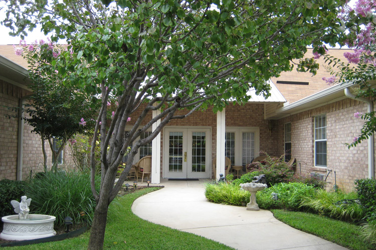 Flower Mound Assisted Living | 6051 Morriss Rd, Flower Mound, TX 75028 | Phone: (469) 262-6312