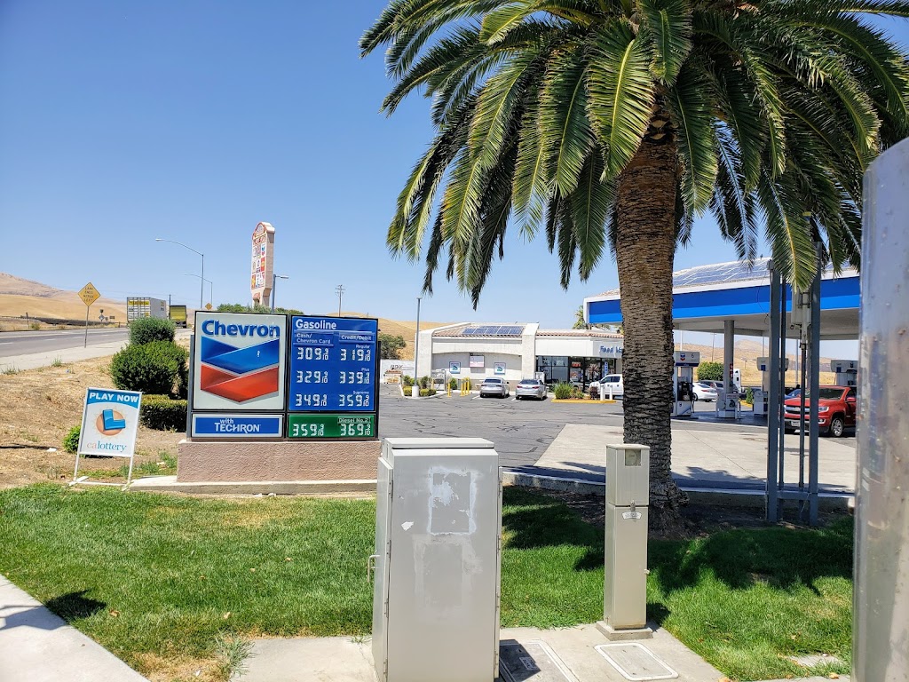 Chevron Patterson | 2961 Renzo Ln, Patterson, CA 95363, USA | Phone: (209) 892-6660