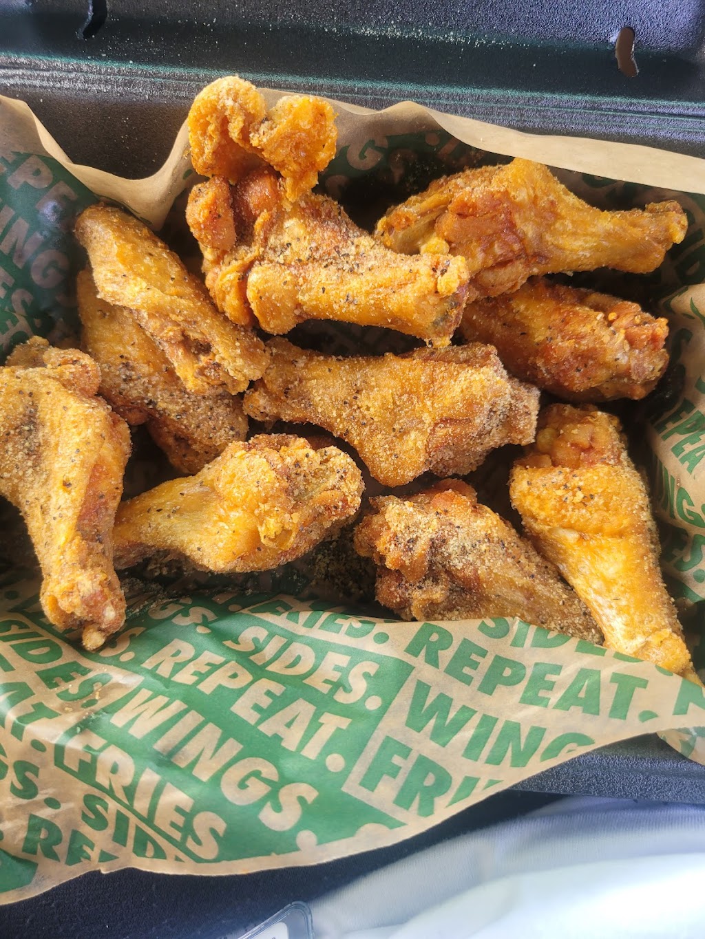 Wingstop | 1393 N Citrus Ave, Covina, CA 91722, USA | Phone: (626) 966-9464