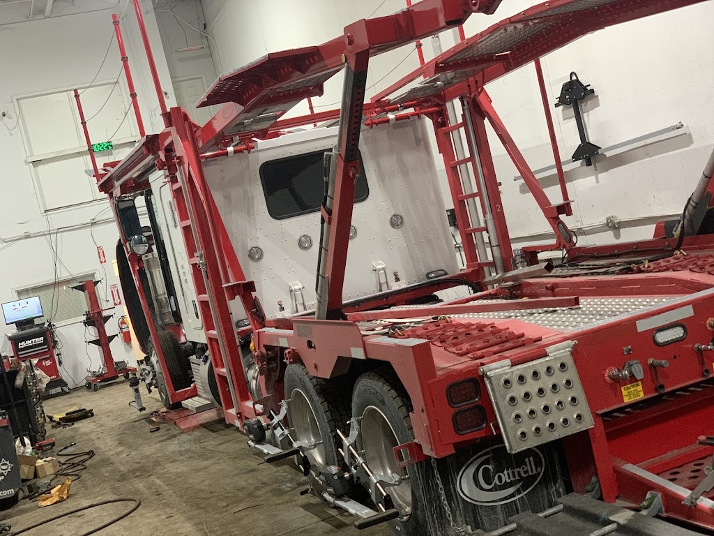 Red Mechanic Truck Repair Shop | 8450 W 191st St Ste 13, Mokena, IL 60448, USA | Phone: (312) 909-2555