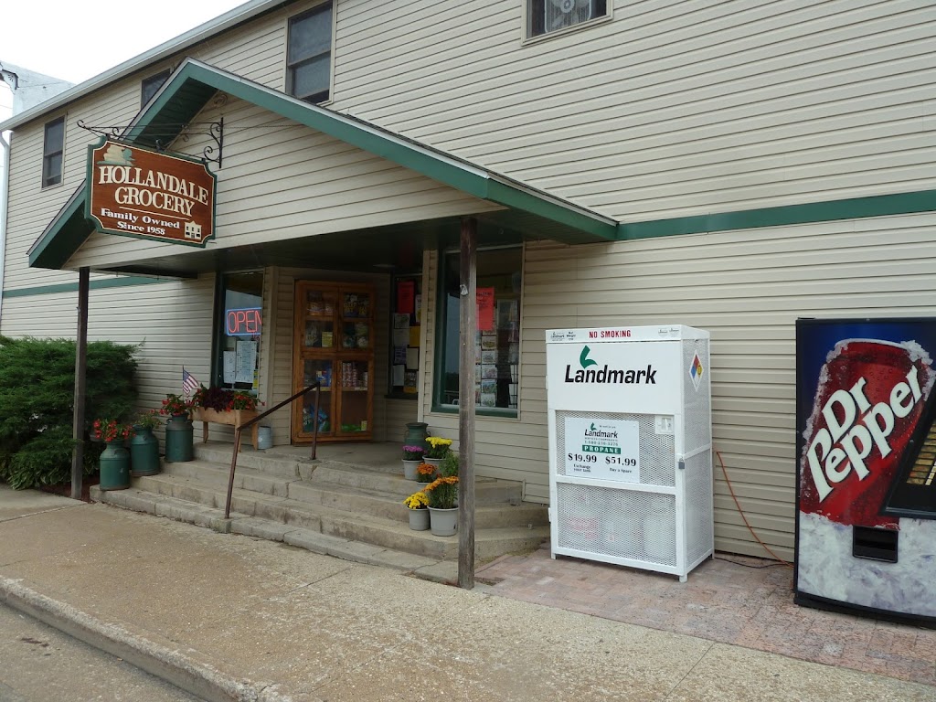 Hollandale Grocery | 300 Main St, Hollandale, WI 53544, USA | Phone: (608) 967-2115