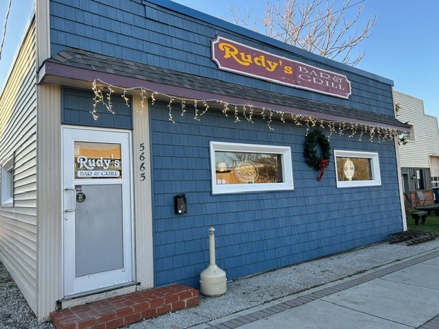 Rudys Bar & Grill - Vermilion | 5665 Liberty Ave, Vermilion, OH 44089, USA | Phone: (440) 967-4534