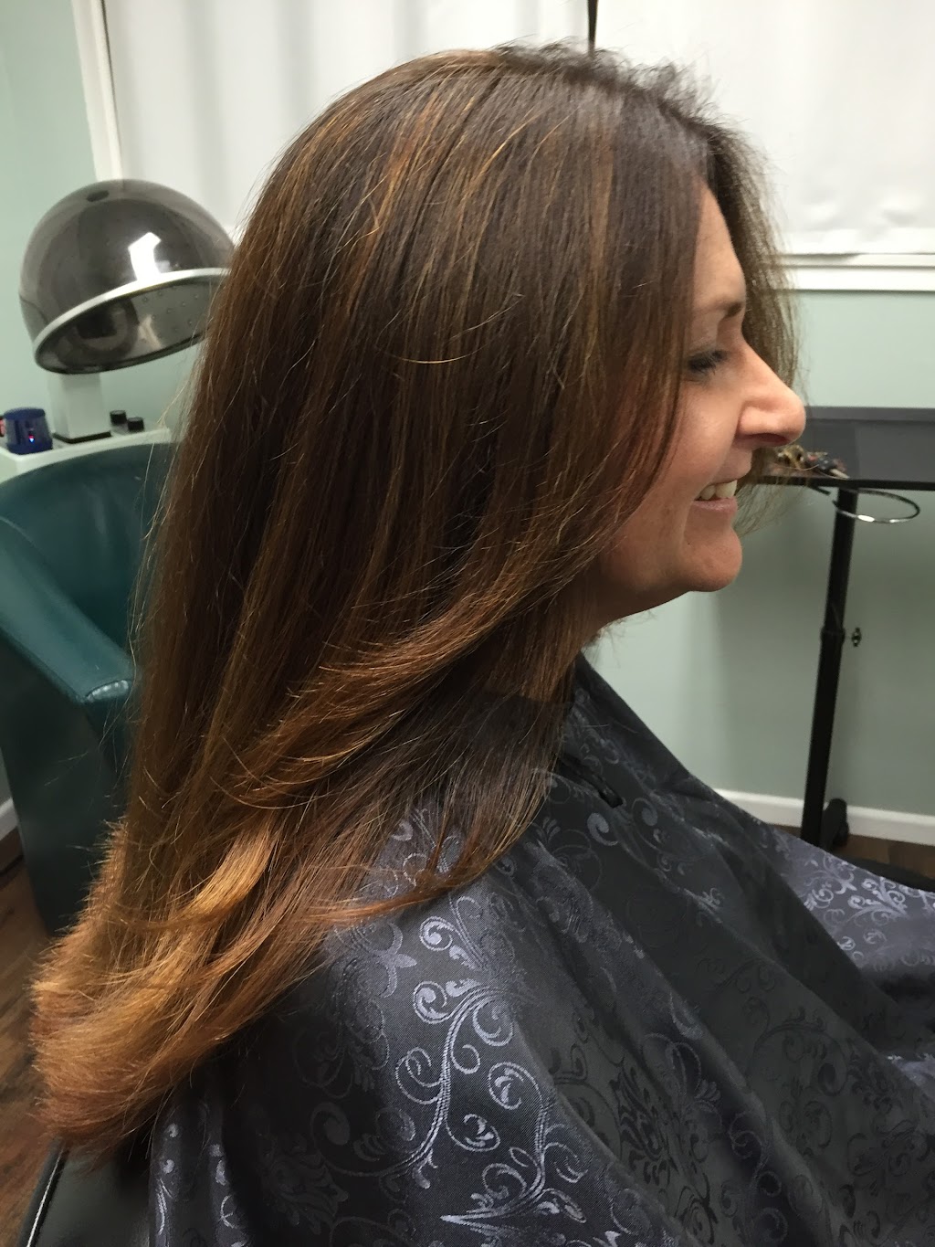 Stacy At Another Hair Salon in Newport Beach | 404 Westminster Ave #1, Newport Beach, CA 92663, USA | Phone: (949) 230-2978
