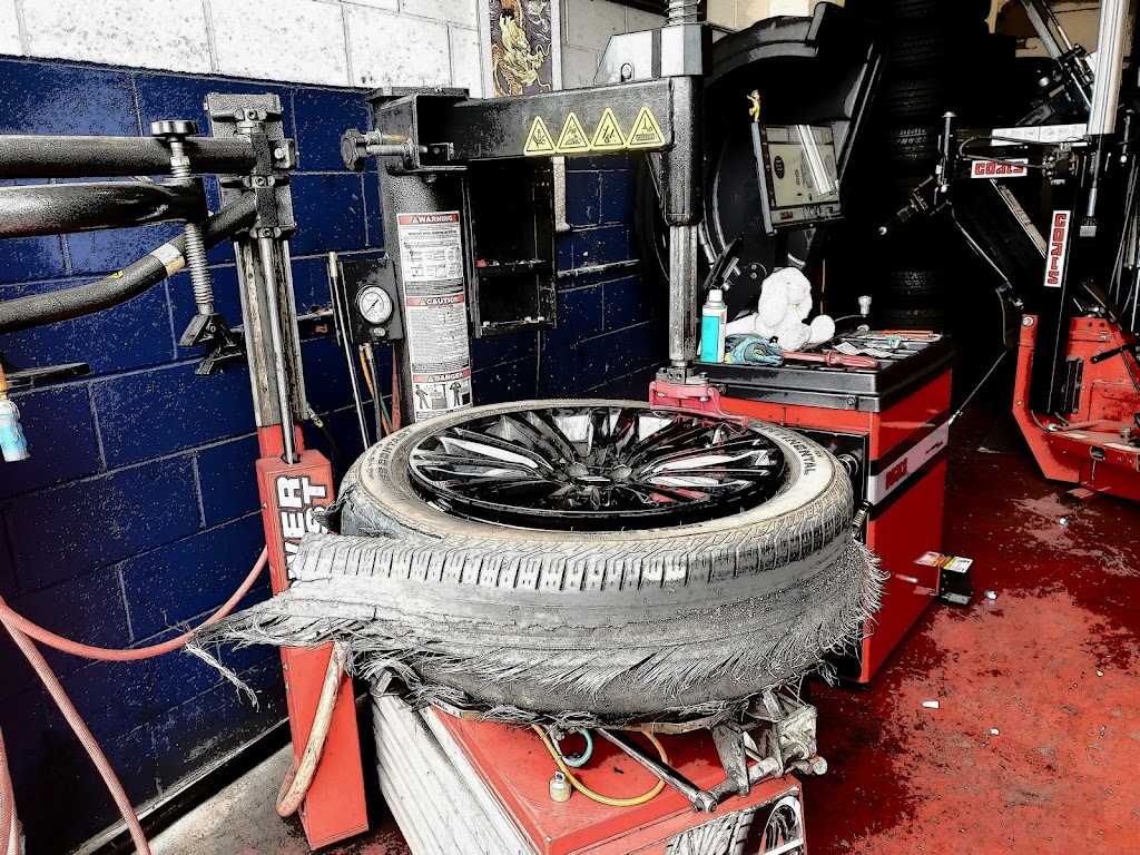 Deborahs Tires & Auto Repair | 8695 Otis St, South Gate, CA 90280, USA | Phone: (213) 909-6677