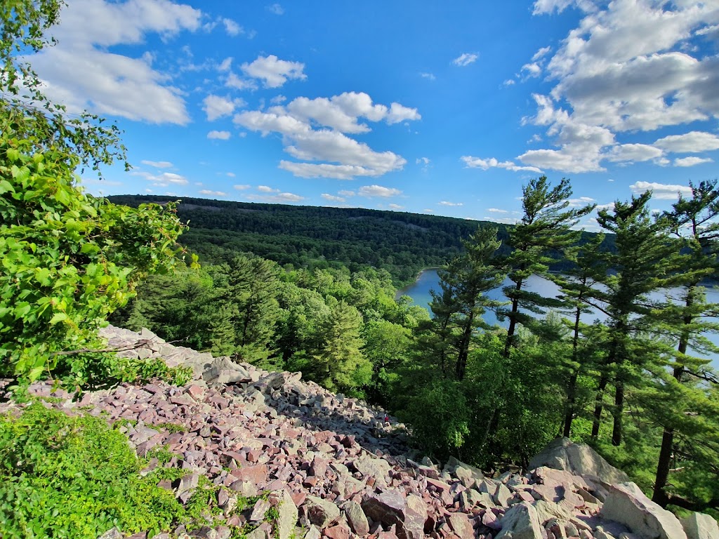 Devils Lake State Park | S5975 Park Rd, Baraboo, WI 53913, USA | Phone: (608) 356-8301