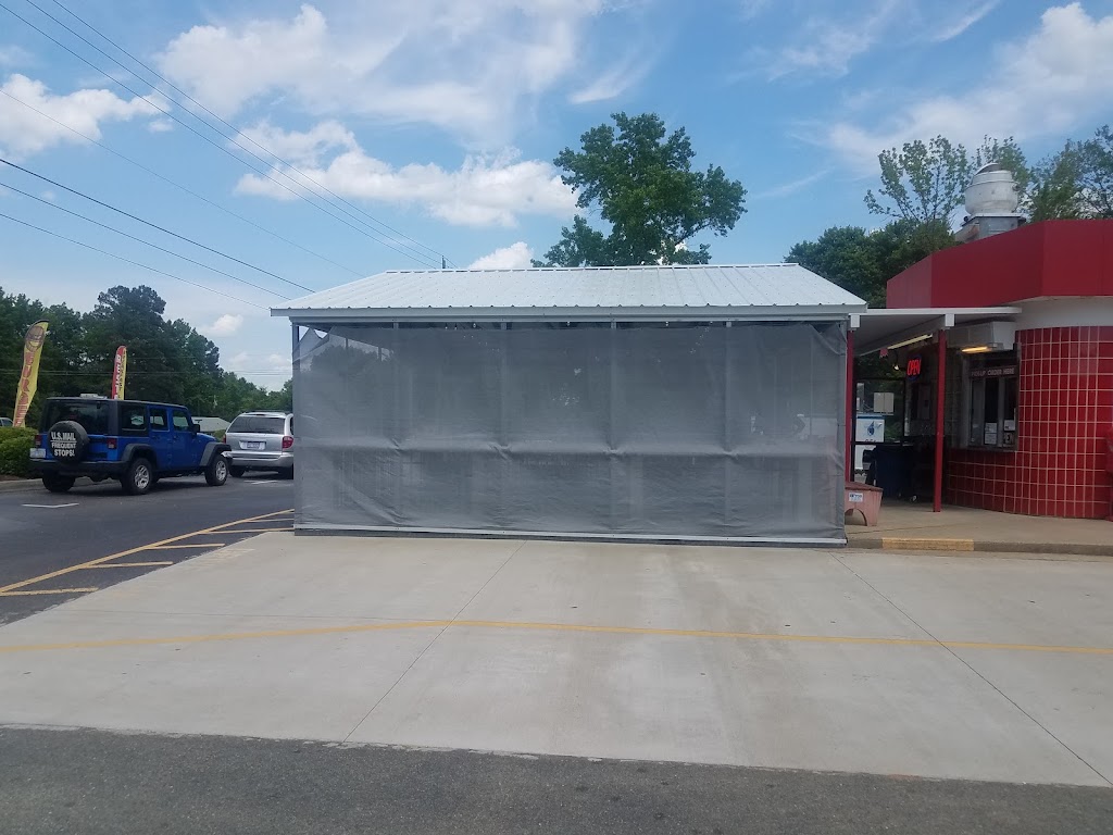 Crossroads Grill | 324 E 11th St, Siler City, NC 27344, USA | Phone: (919) 742-4819