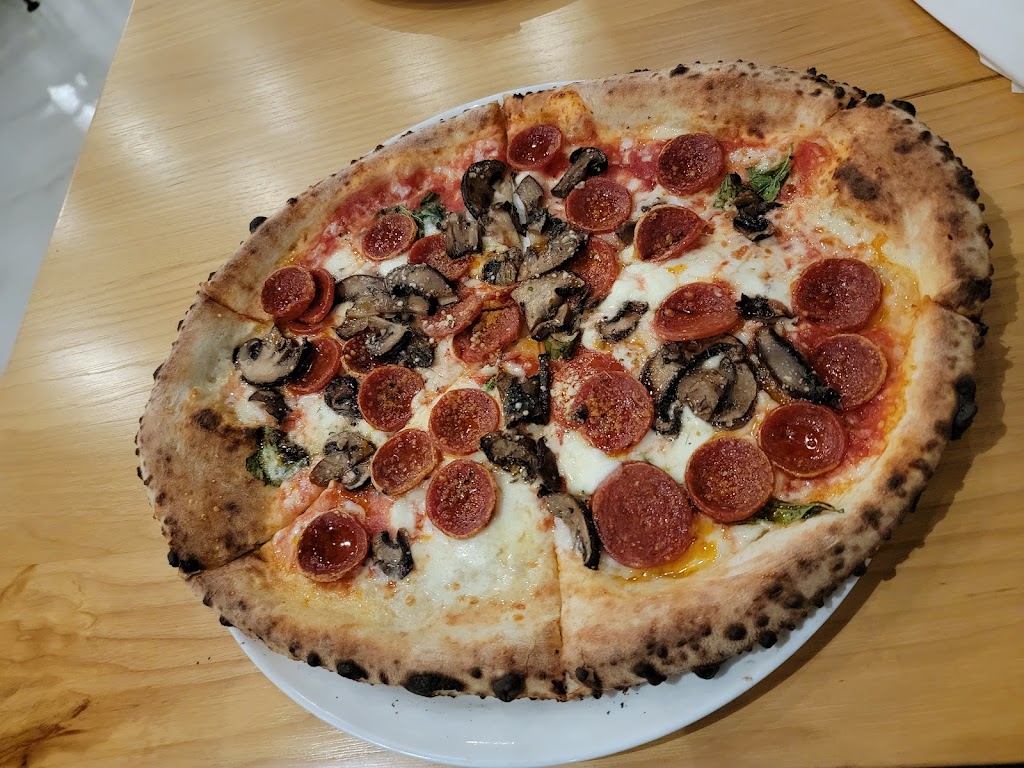 Oakfire Pizzeria Napoletana Restaurant & Bar | 3552 Market Lane, Kenosha, WI 53144, USA | Phone: (262) 214-1913