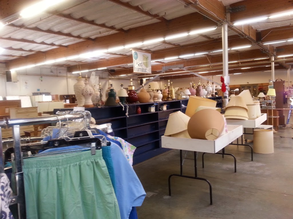 St. Vincent de Paul Thrift Store & Donation Center, Fremont | 3777 Decoto Rd, Fremont, CA 94555, USA | Phone: (510) 792-3711