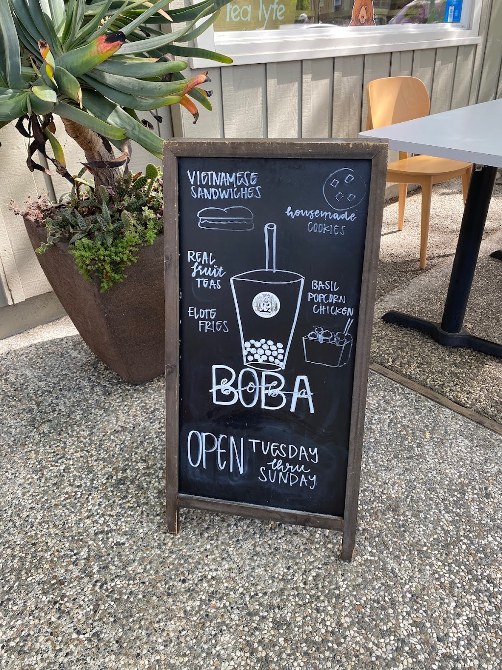 Tea Lyfe Saratoga | 14554 Big Basin Way, Saratoga, CA 95070, USA | Phone: (408) 647-2809