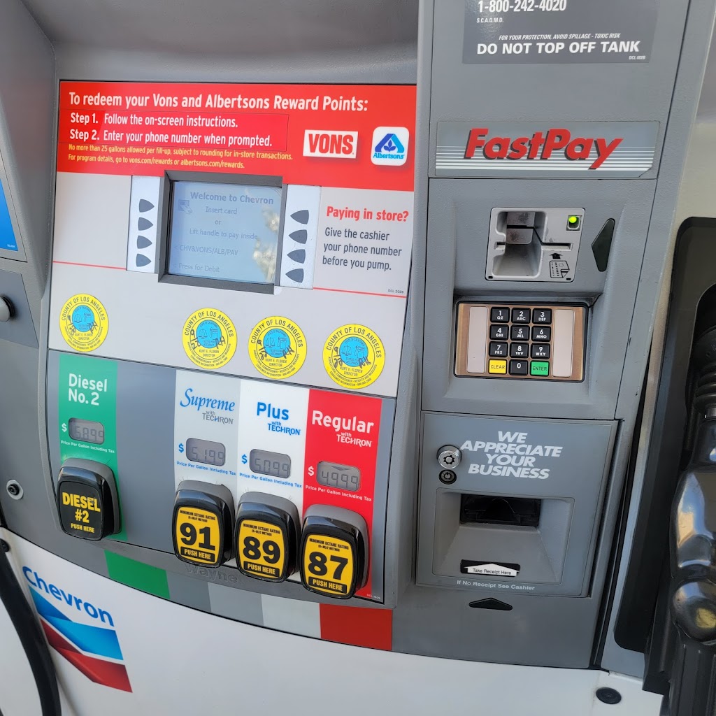 Chevron | 11197 Washington Pl, Culver City, CA 90232, USA | Phone: (310) 397-7613