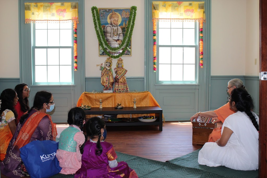 Chinmaya Ramdoot (Bala Vihar classes for Hindu kids) | 1941 Holland Brook Rd, Branchburg, NJ 08876, USA | Phone: (726) 666-0644