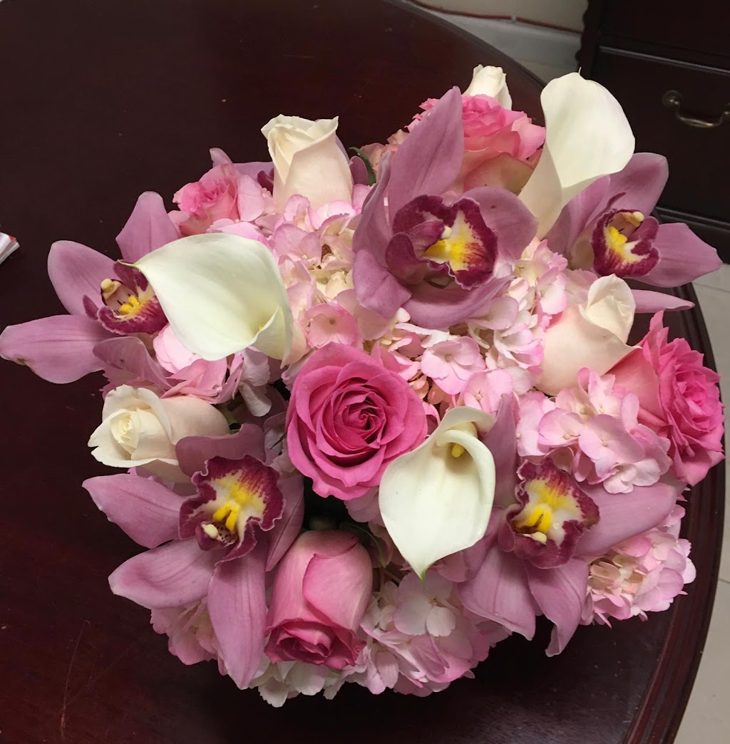 Kings Point Florist | 803 Middle Neck Rd, Great Neck, NY 11024, USA | Phone: (516) 466-7755
