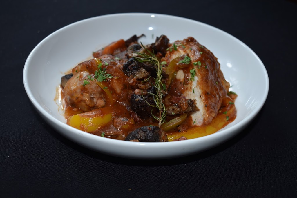 Silvios Trattoria e Pizzeria | 225 Canton Ctr Rd, Canton Township, MI 48188, USA | Phone: (734) 214-6666