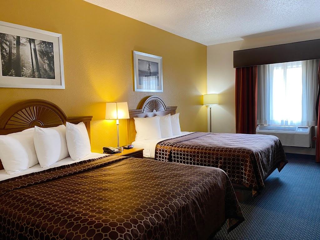 Magnuson Hotel Sand Springs-Tulsa West | 211 S Lake Dr, Sand Springs, OK 74063, USA | Phone: (918) 245-4999