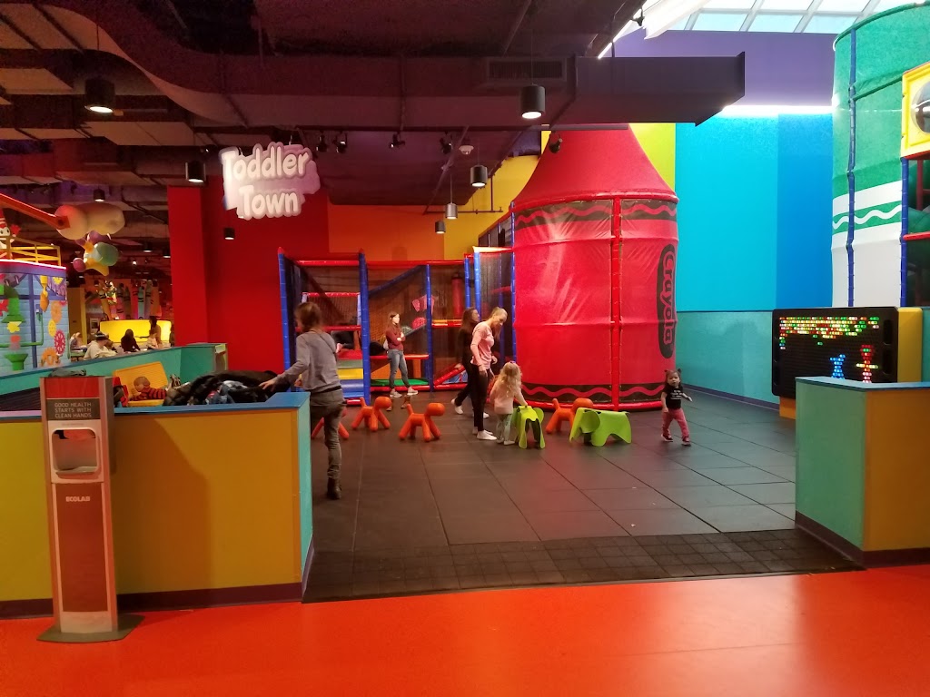 Crayola Experience Mall of America | 300 South Avenue Level 3, Bloomington, MN 55425 | Phone: (952) 883-8800