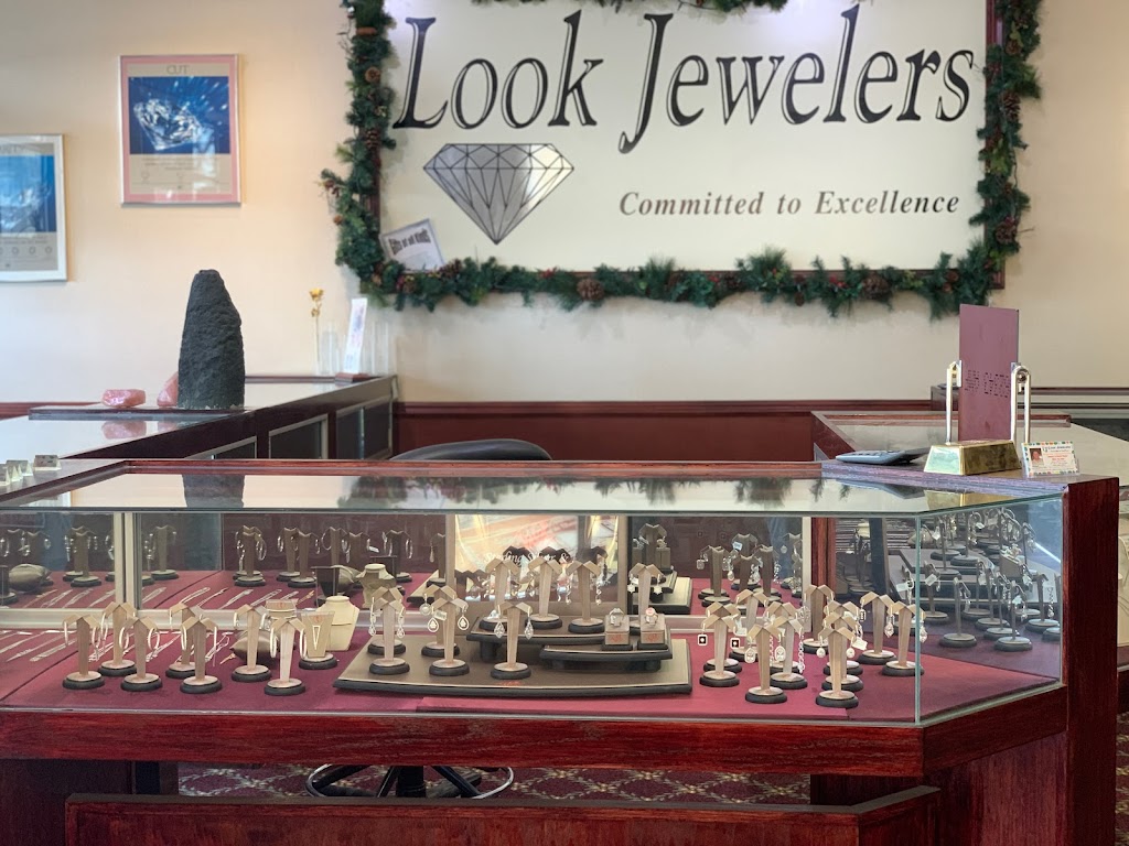 Look Jewelers | 16210 Aberdeen St NE Ste A, Ham Lake, MN 55304, USA | Phone: (763) 780-0751