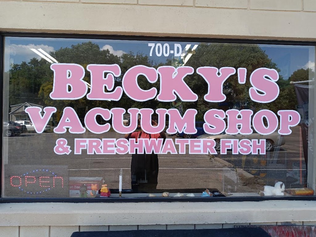 Beckys Vac Shop & Freshwater Fish | 700 Bloomfield Rd # D, Bardstown, KY 40004, USA | Phone: (502) 348-4900