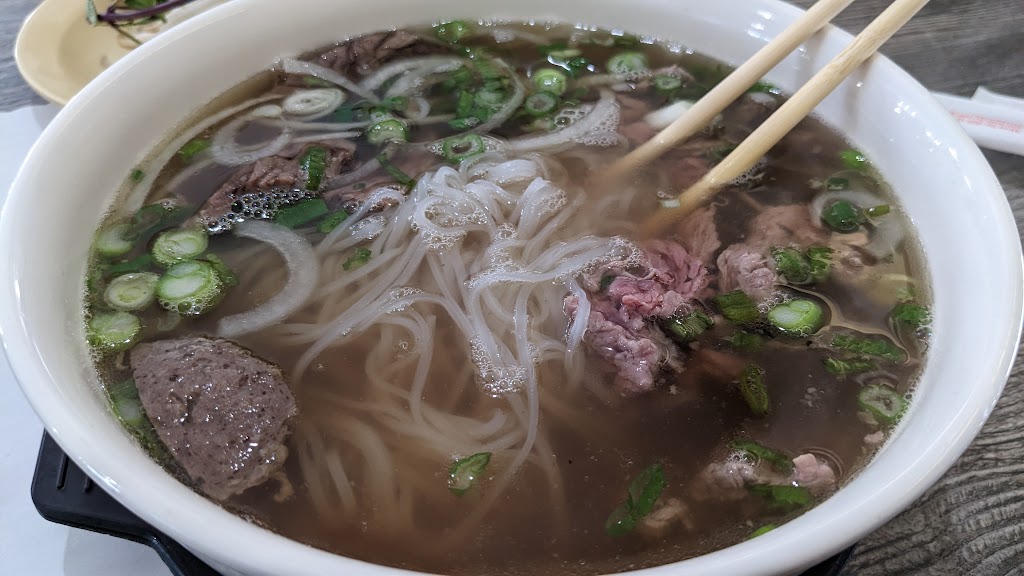 Pho Lucé | 22244 La Palma Ave, Yorba Linda, CA 92887, USA | Phone: (714) 463-4579