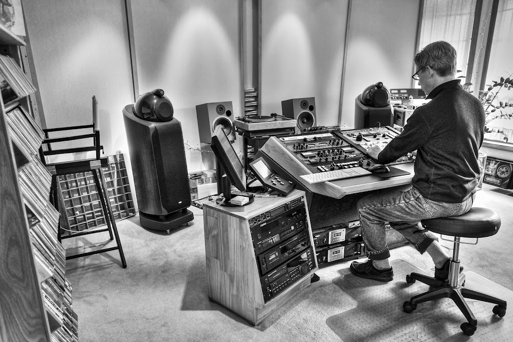 Specialized Mastering | 15438 SW 81st Ave, Portland, OR 97224, USA | Phone: (503) 866-8383