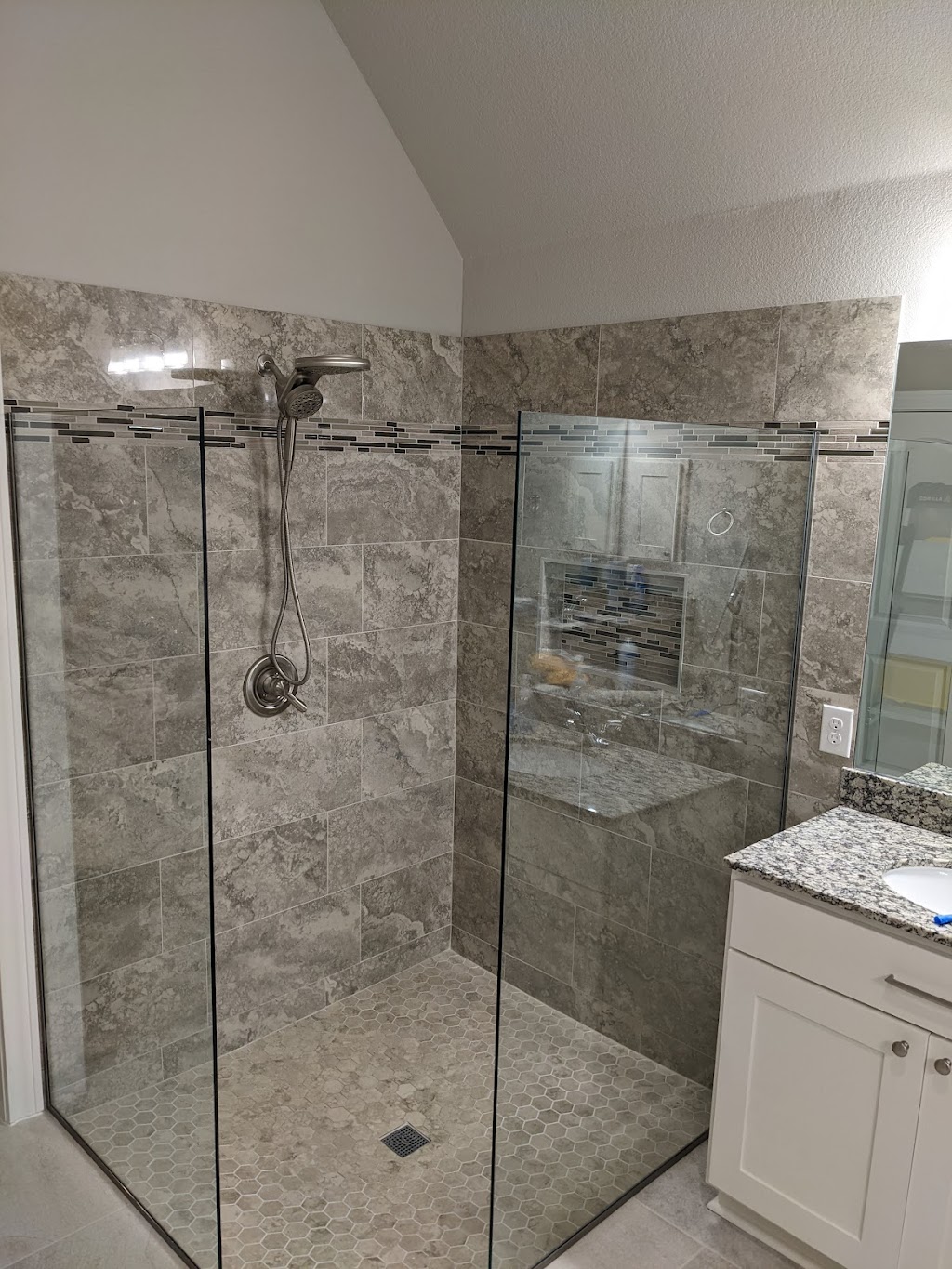 Steves Bathroom Remodeling | 807 Serenada Dr, Georgetown, TX 78628, USA | Phone: (512) 293-2030