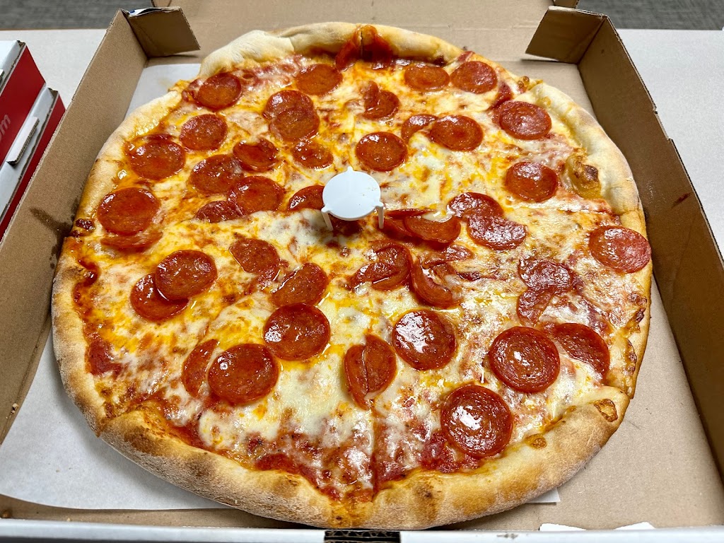 Marios Pizza | 596 Old Country Rd, Westbury, NY 11590, USA | Phone: (516) 997-3000